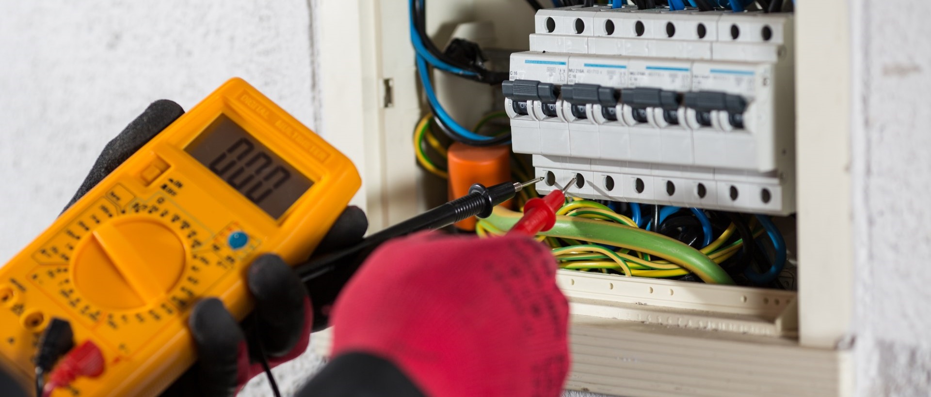 Electricians WD18